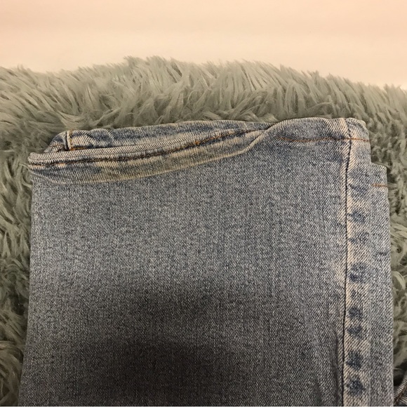 Vintage RED TAG LEVI Jeans Distressed wash Vintage LEVI flare Jeans size 10 - Picture 4 of 9